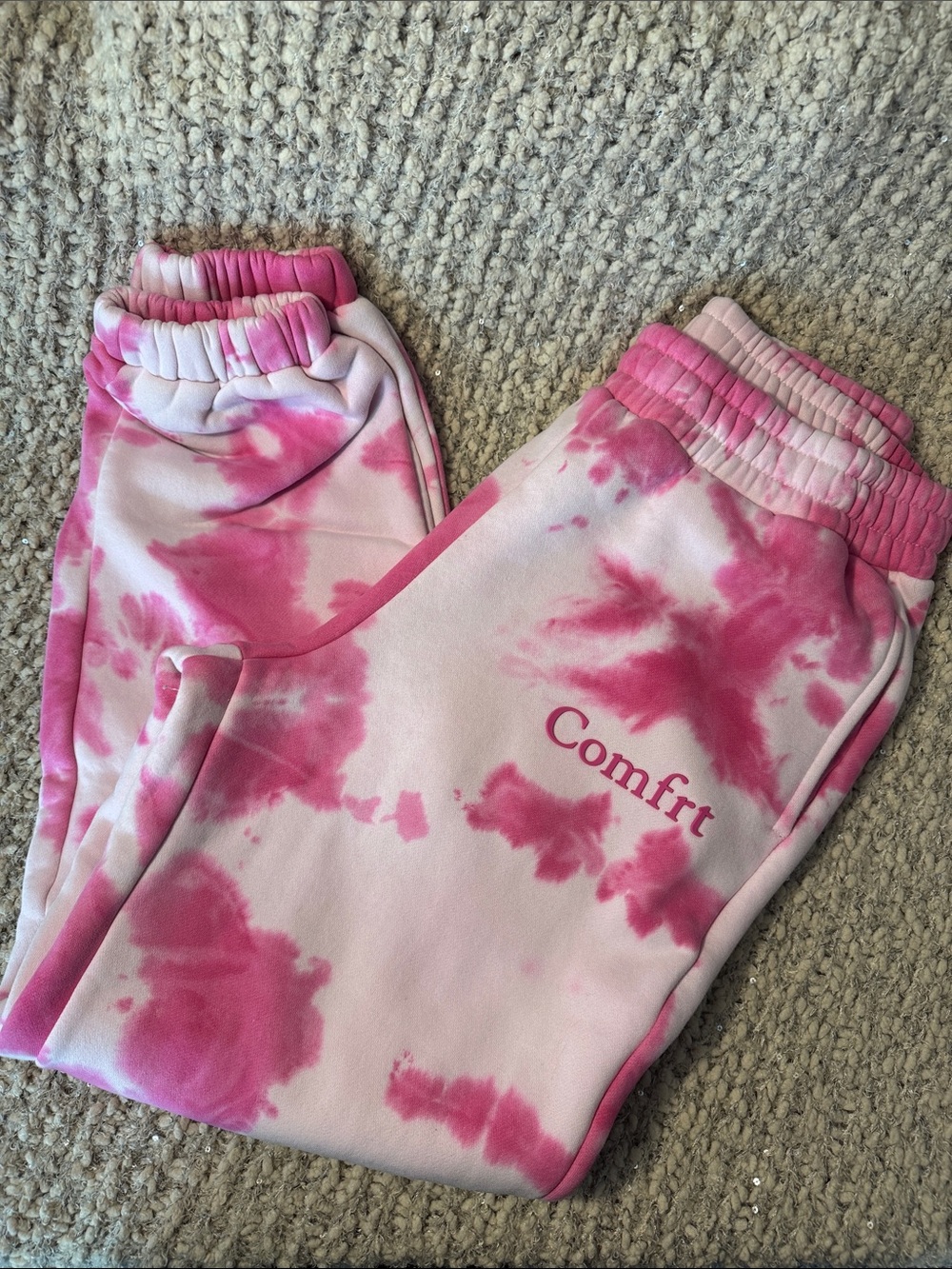 Comfrt Minimalist Women’s Pink Tie-Dye Jogger Pants